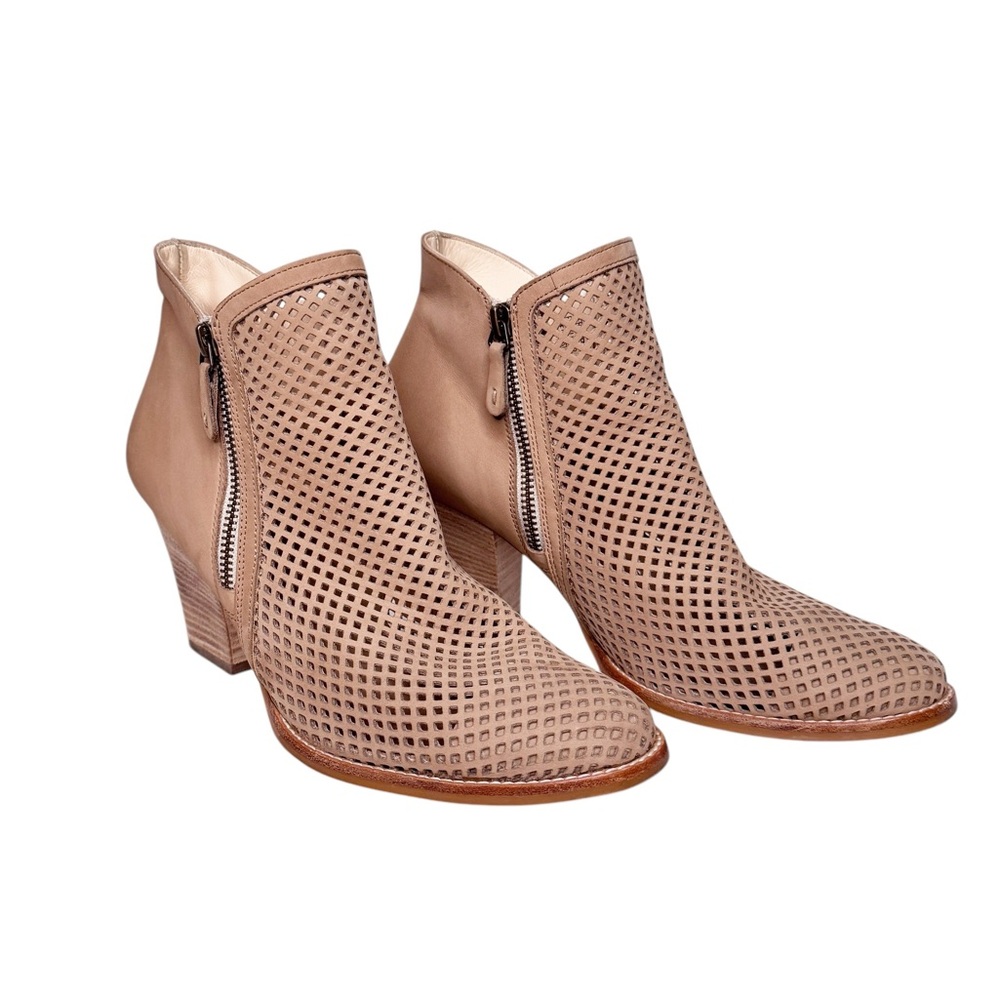 Paul Green Bonzai Nubuck Perforated Laser Cut Ankle Boot SZ 6